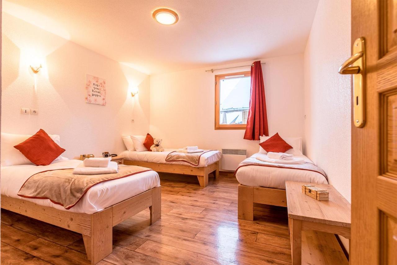 Madame Vacances Les Chalets Du Berger Premium*** La Féclaz Buitenkant foto