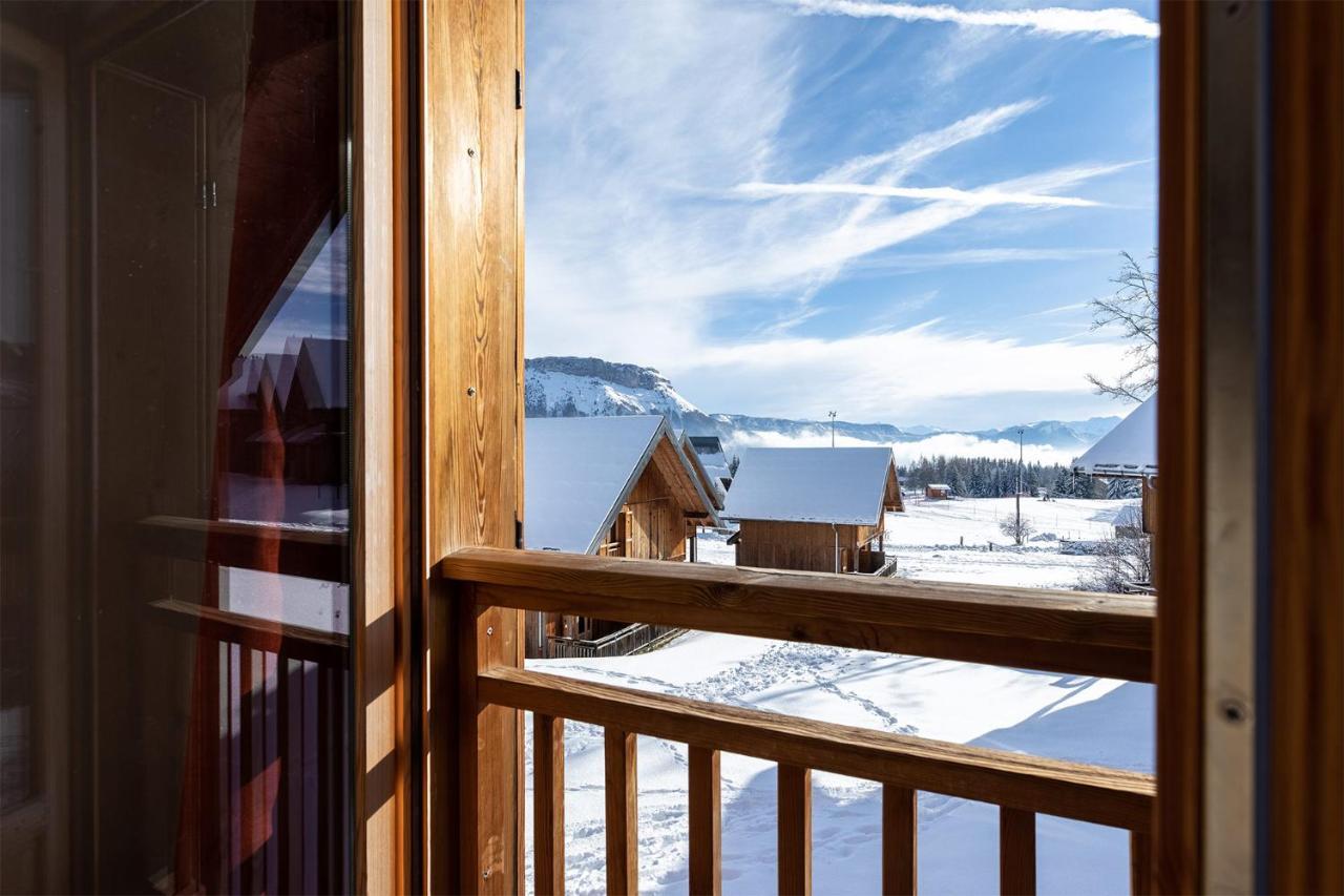 Madame Vacances Les Chalets Du Berger Premium*** La Féclaz Buitenkant foto
